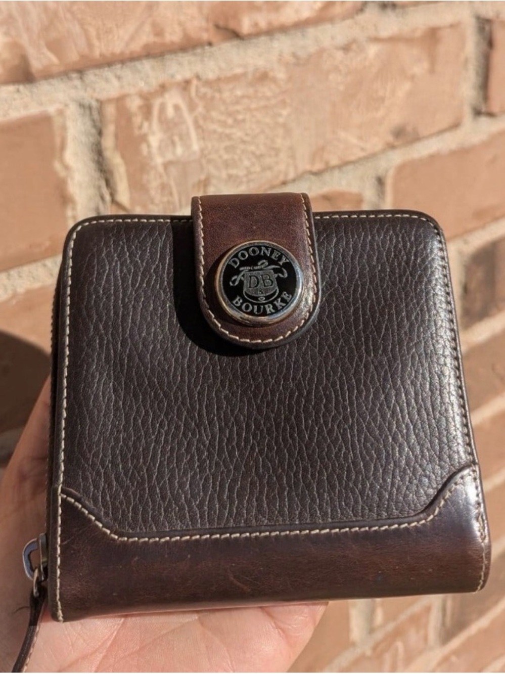 Super Soft Vintage Dooney & Bourke Double  Bifold Wallet